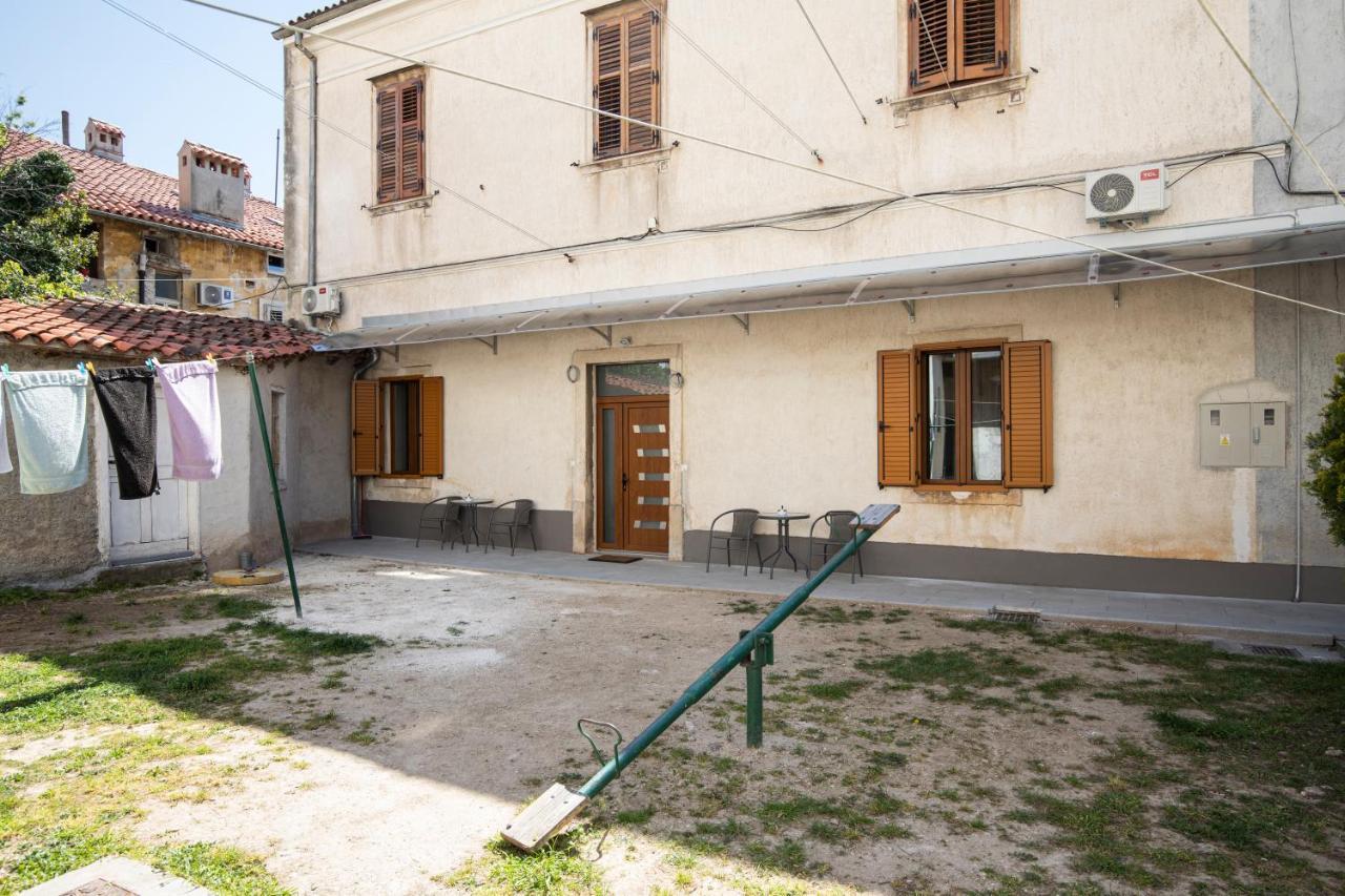 Centar City Pula Apartments Dış mekan fotoğraf